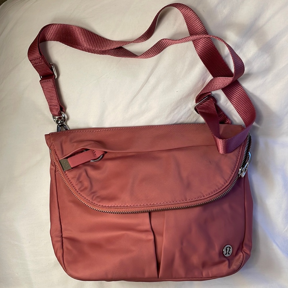 lululemon all night festival crossbody